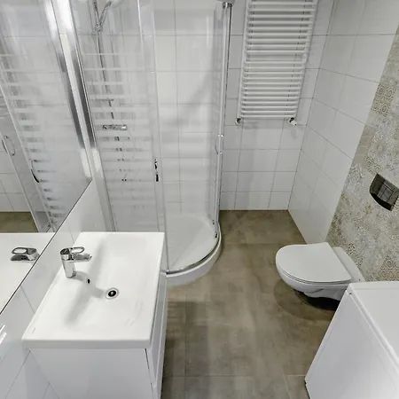 W Centrum, Zarezerwuj Teraz *